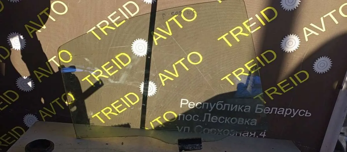 Стекло двери задней правой Peugeot 607 1 поколение [рестайлинг]
