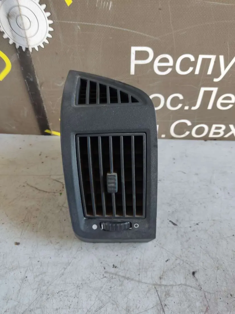 дефлектор обдува салона Peugeot Boxer