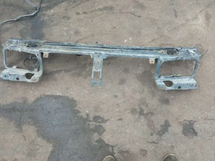 Панель передняя (телевизор) Renault Laguna 1 поколение