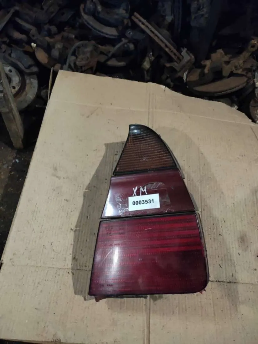 Фонарь задний правый Citroen XM 2 поколение