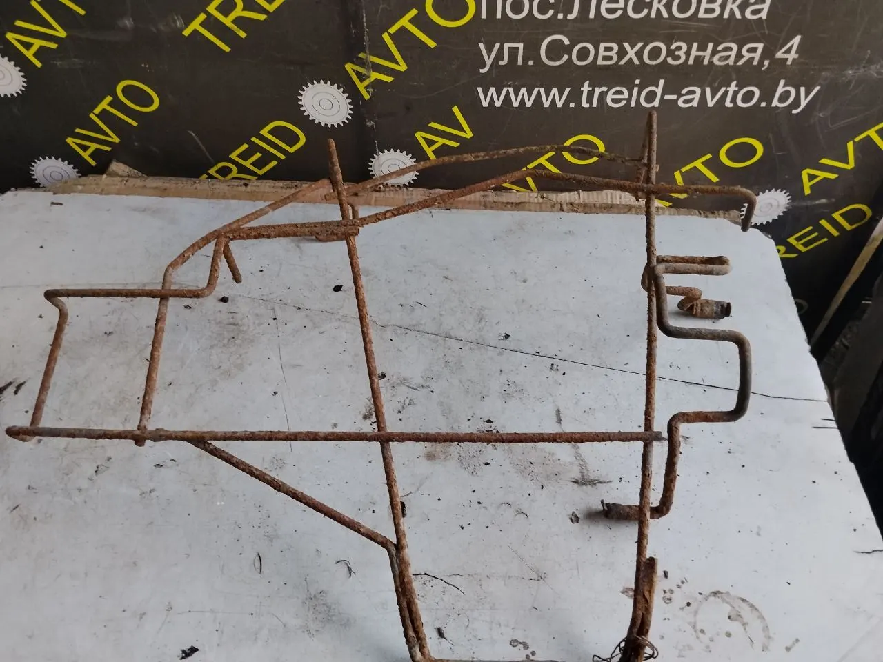 крепление запаски Peugeot 306 1 поколение [рестайлинг]