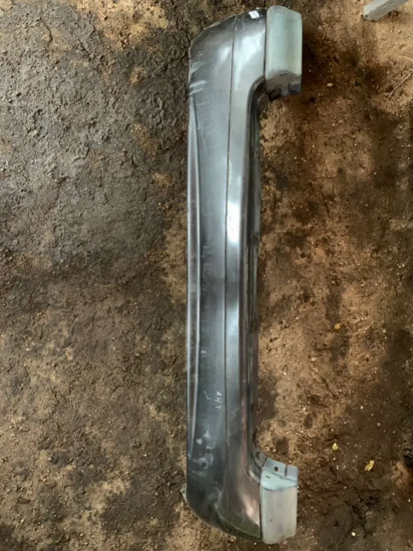 бампер задний Renault Scenic 1 поколение