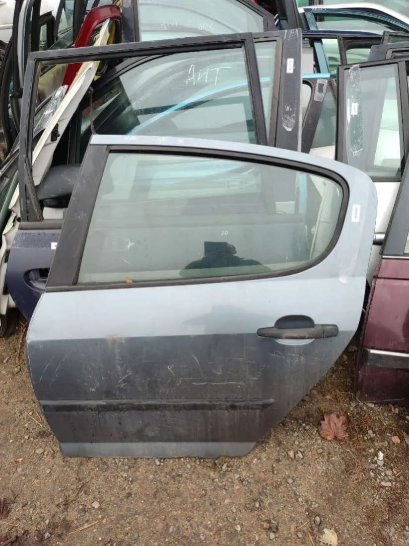 Дверь задняя левая Peugeot 407 1 поколение