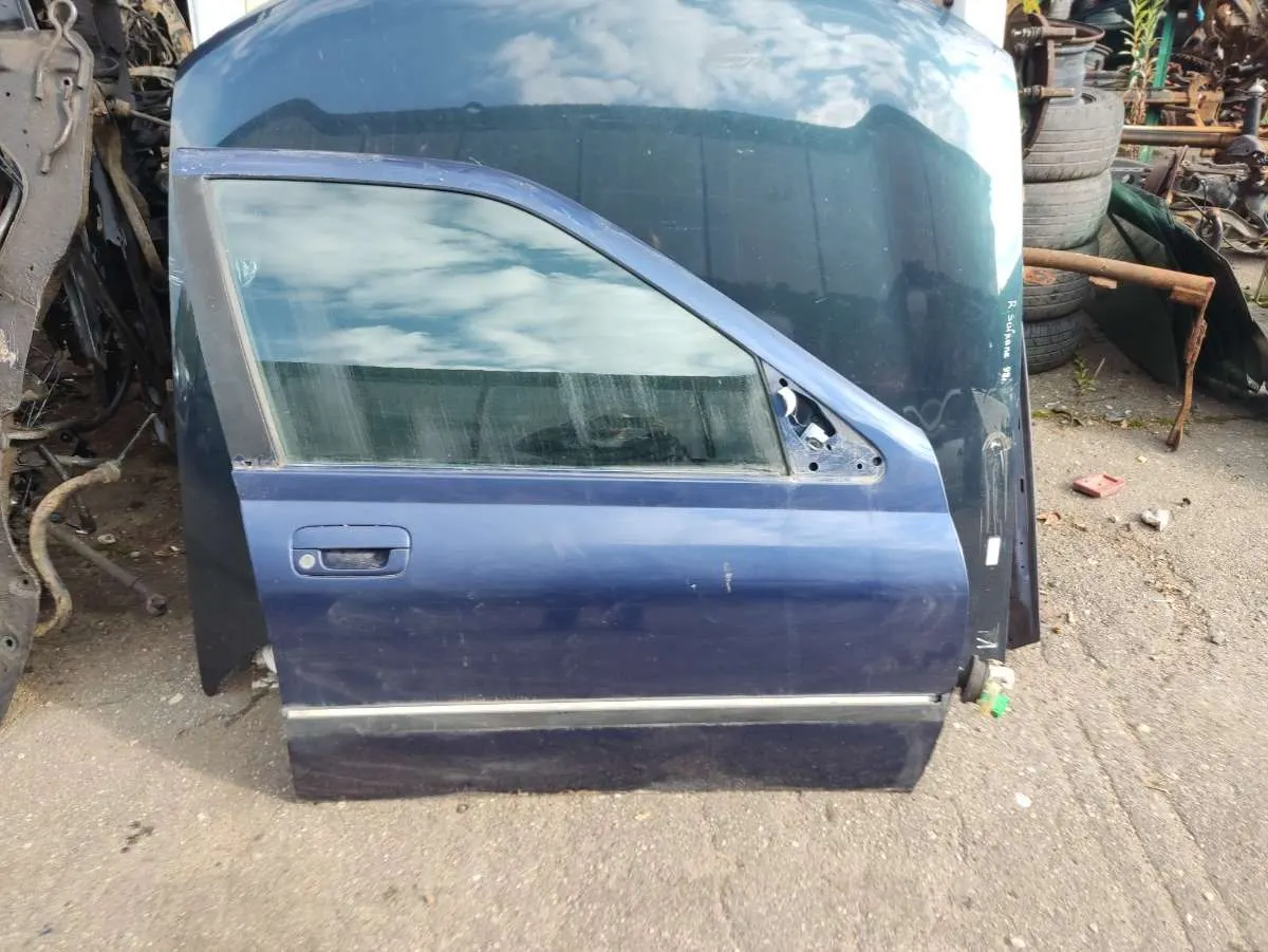 Дверь передняя правая Peugeot 406 1 поколение [рестайлинг]