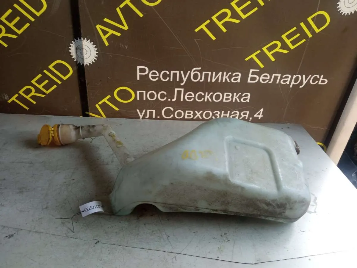 бачок омывателя Renault Scenic 3 поколение