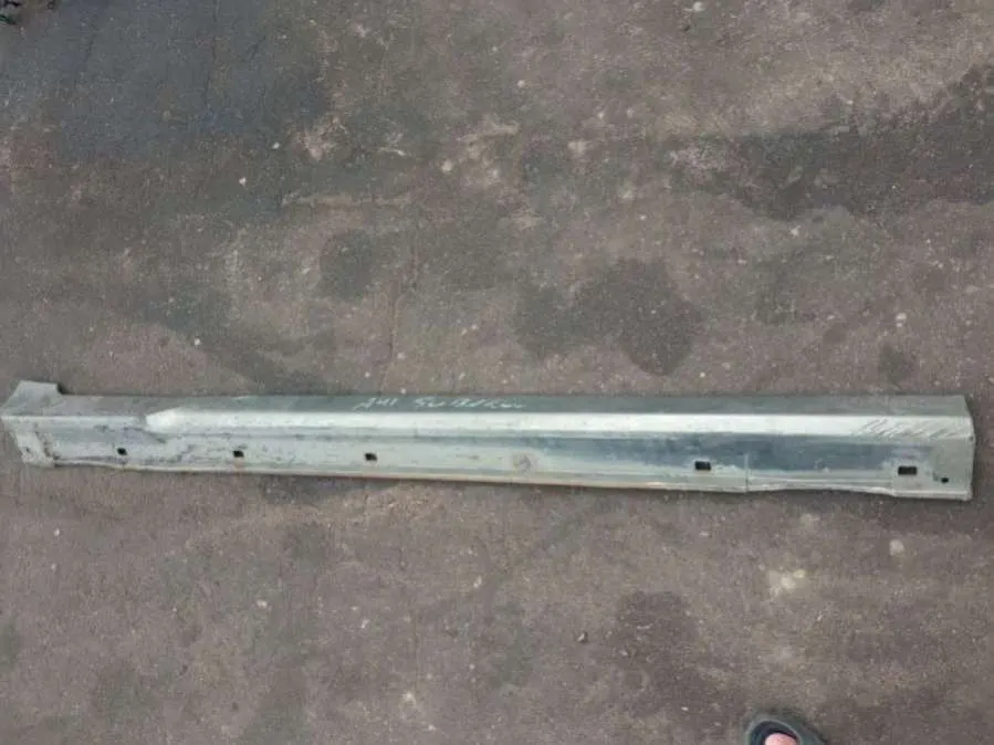 накладка на порог Subaru Outback 2 поколение