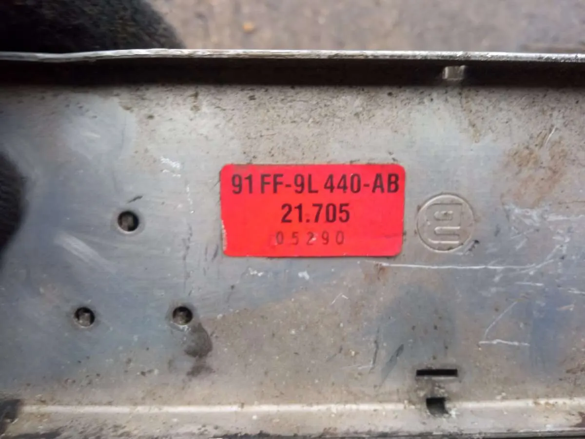 воздуховод интеркулера Ford Escort (North America) 6 поколение 91FF9L440AB — фото 3