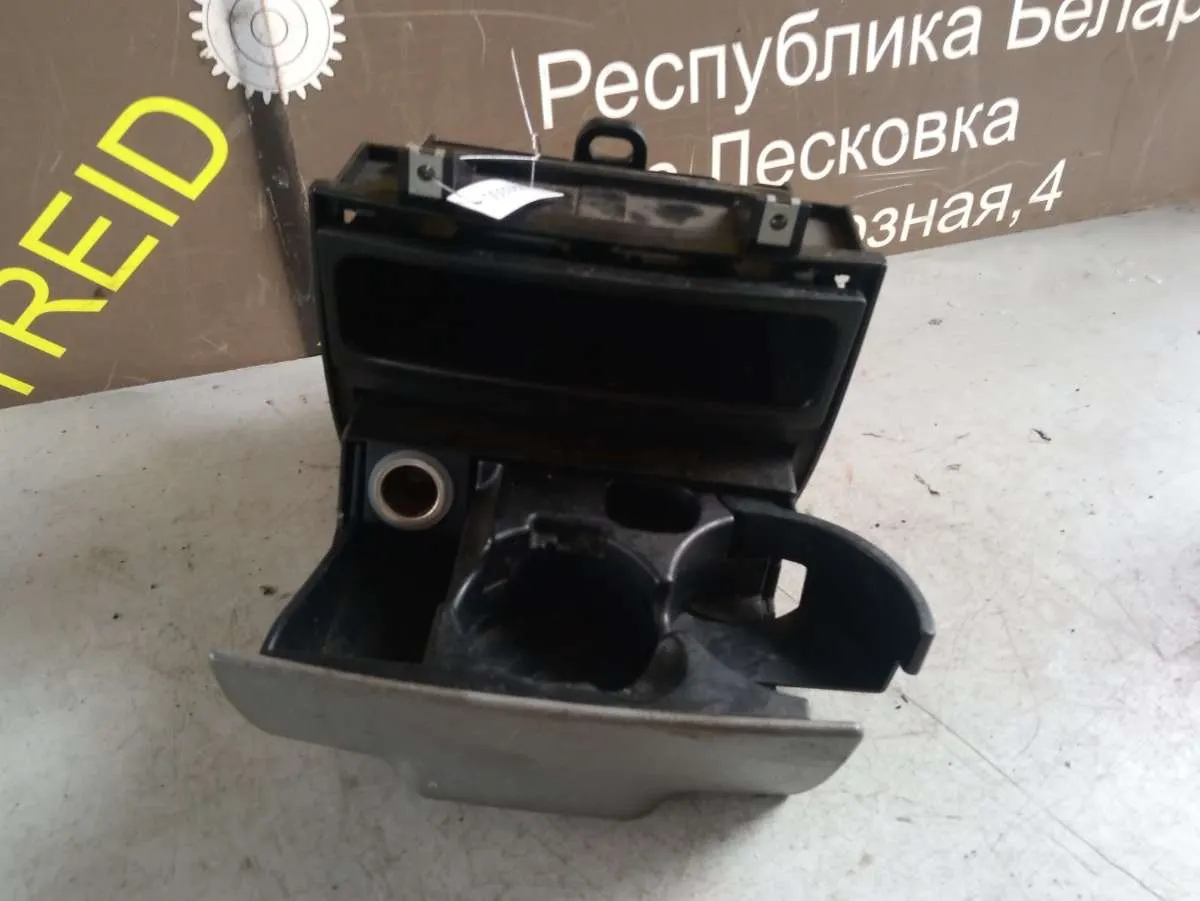 пепельница Mercedes-Benz Sprinter