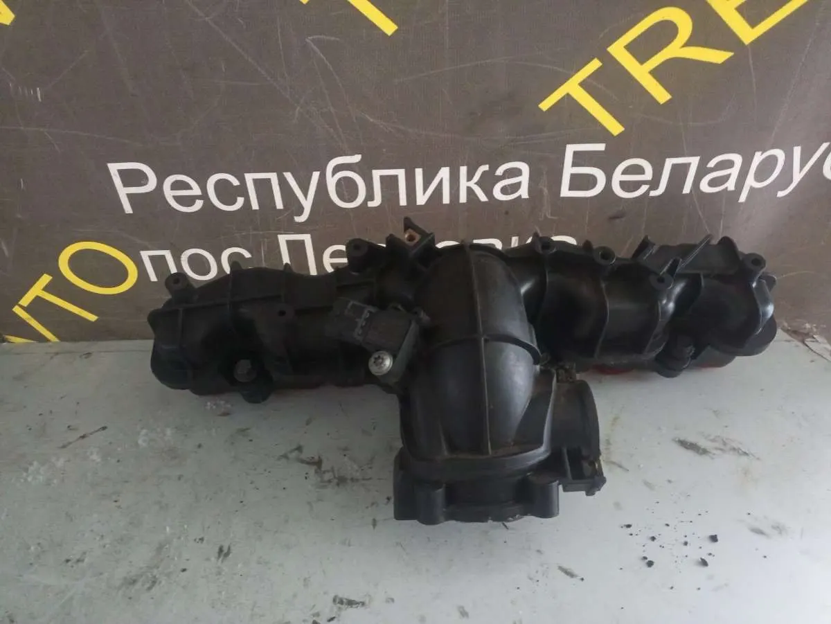 Коллектор впускной Ford Transit