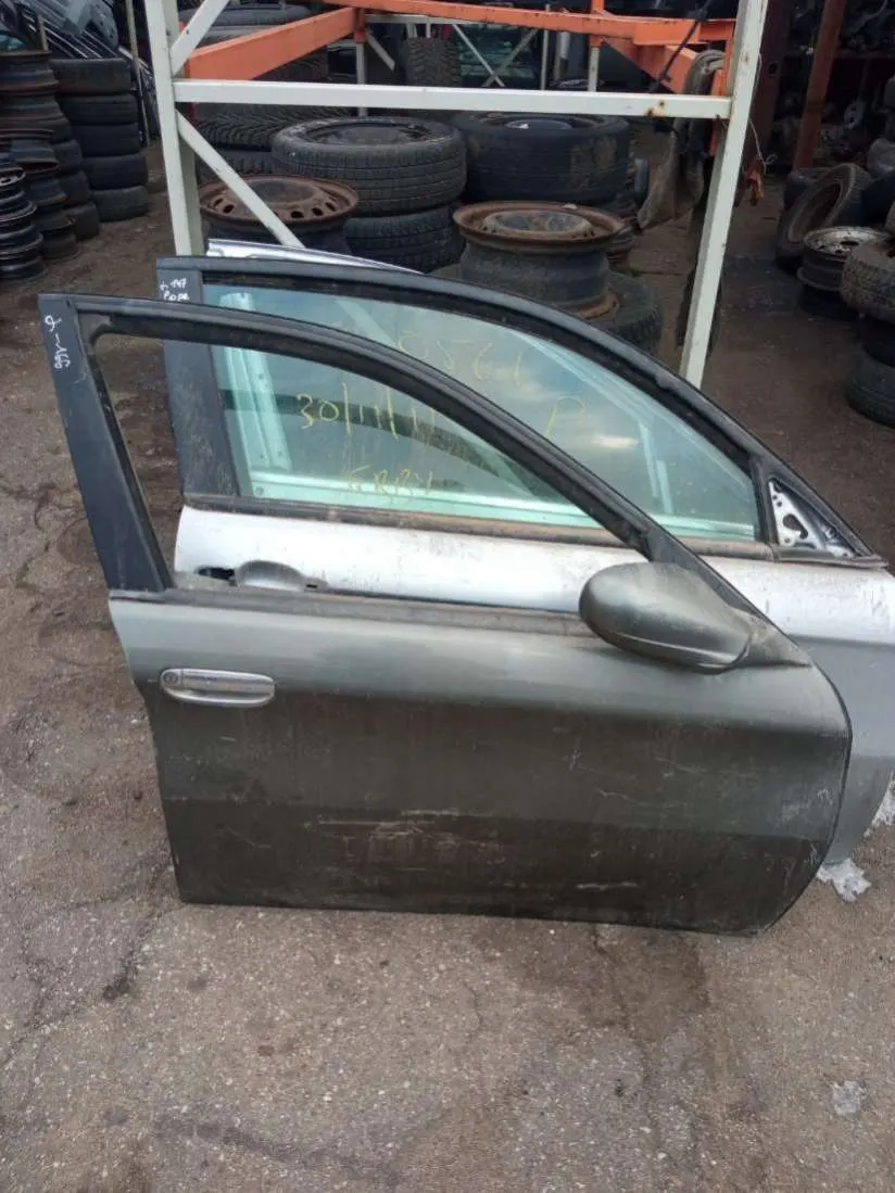 Дверь передняя правая Alfa Romeo 166 936