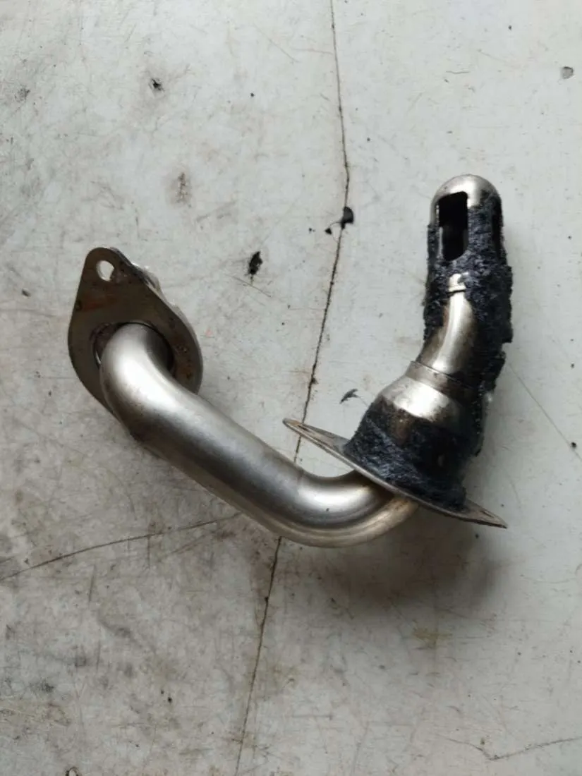 патрубок (трубка) EGR Mercedes-Benz Sprinter A6511400308