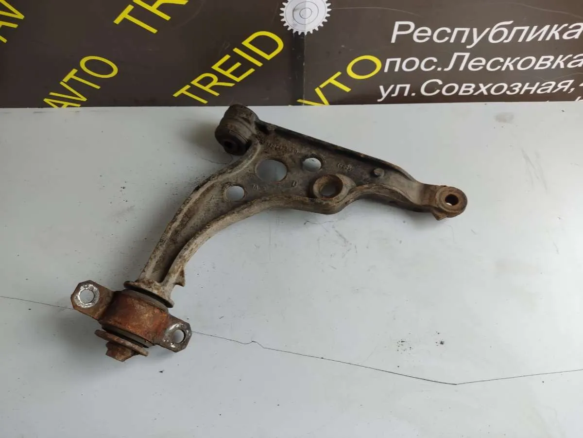 Рычаг передний правый Peugeot Boxer