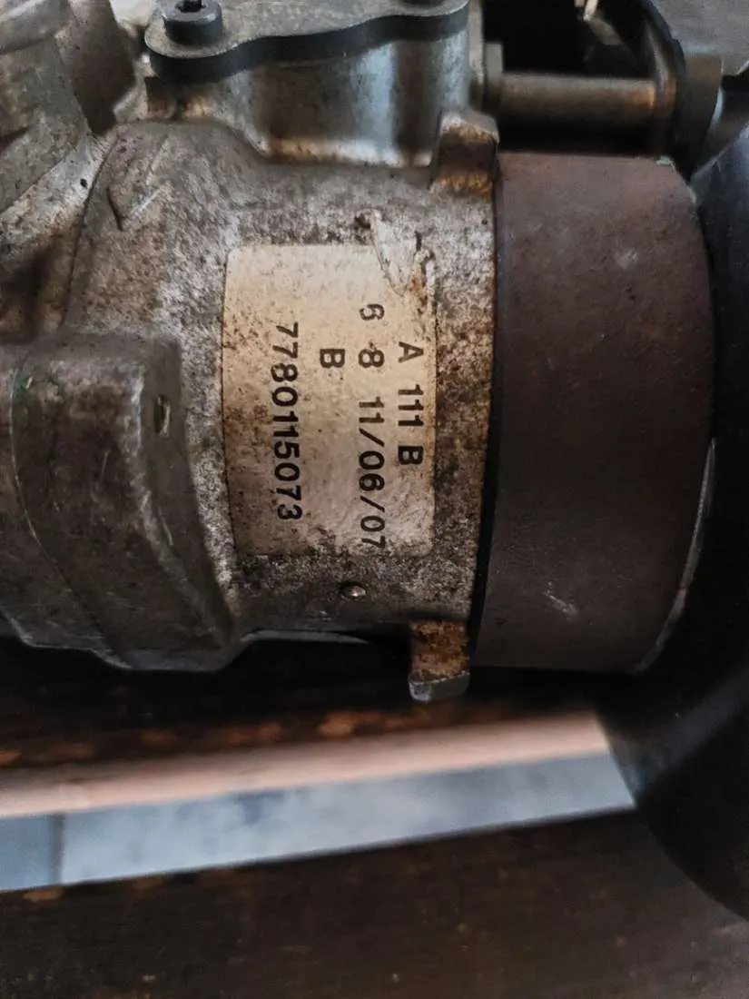 Блок управления ТНВД Renault Clio 2 поколение 7780115073