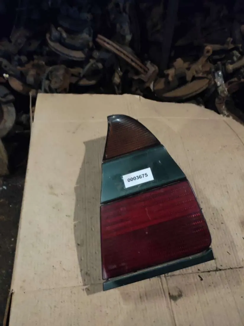 Фонарь задний правый Citroen XM 2 поколение