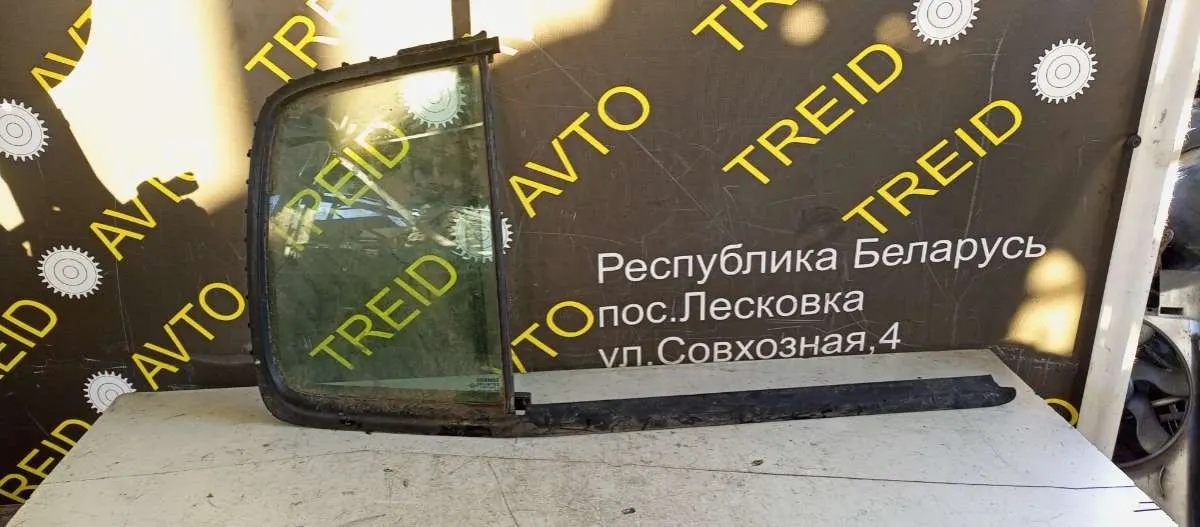Стекло двери задней правой Renault Clio 2 поколение