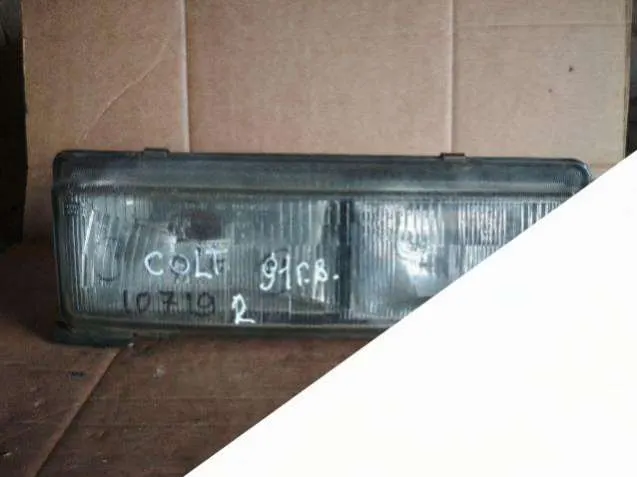Фара правая Mitsubishi Colt 3 поколение