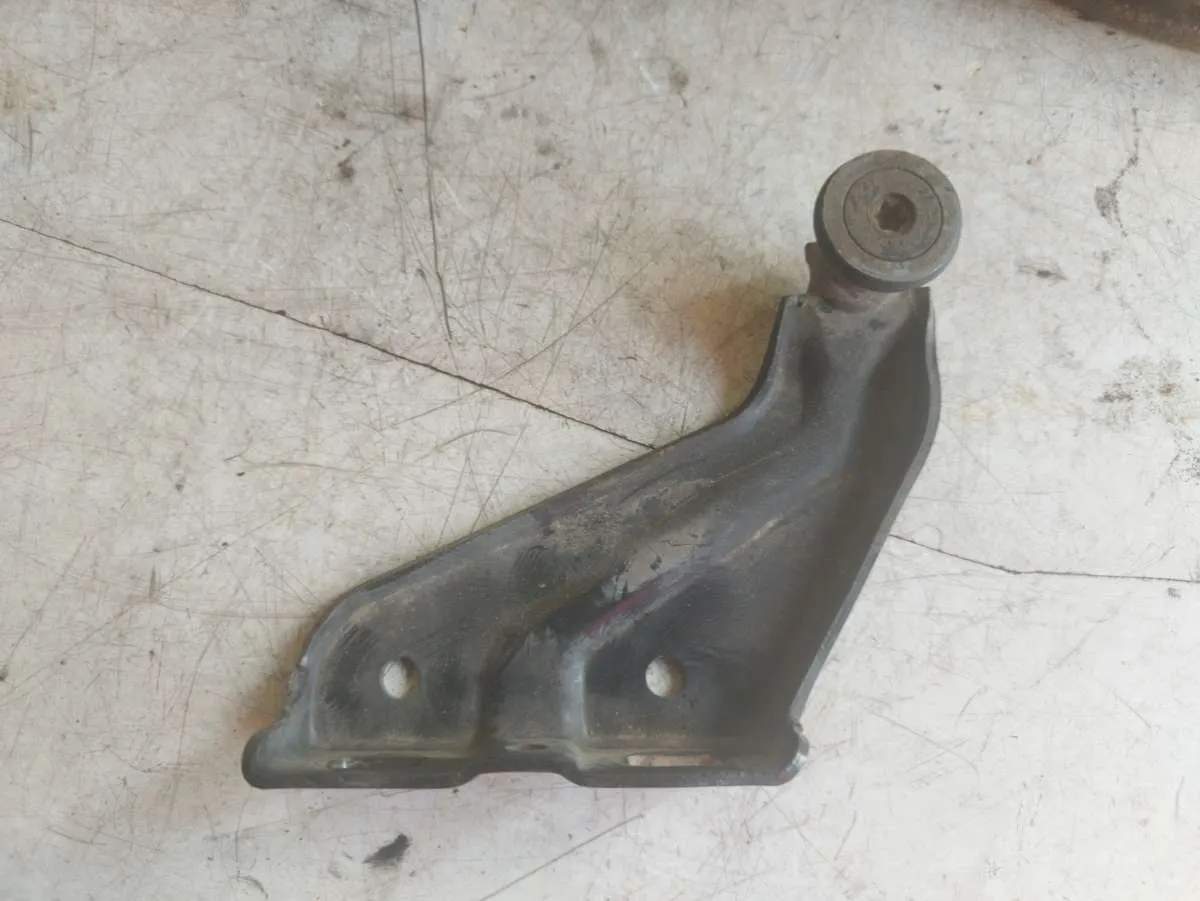 ролик двери сдвижной Opel Combo C