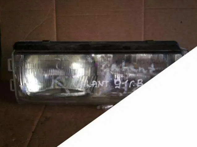 Фара правая Mitsubishi Galant 6 поколение