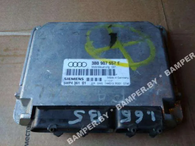 блок управления двигателем Audi A4 1 поколение (B5) 3B0907557E