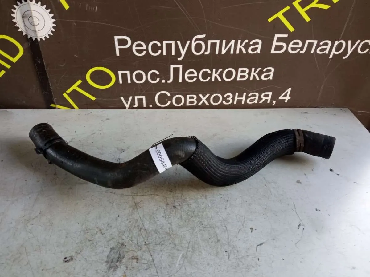 Патрубок радиатора Renault Scenic 3 поколение