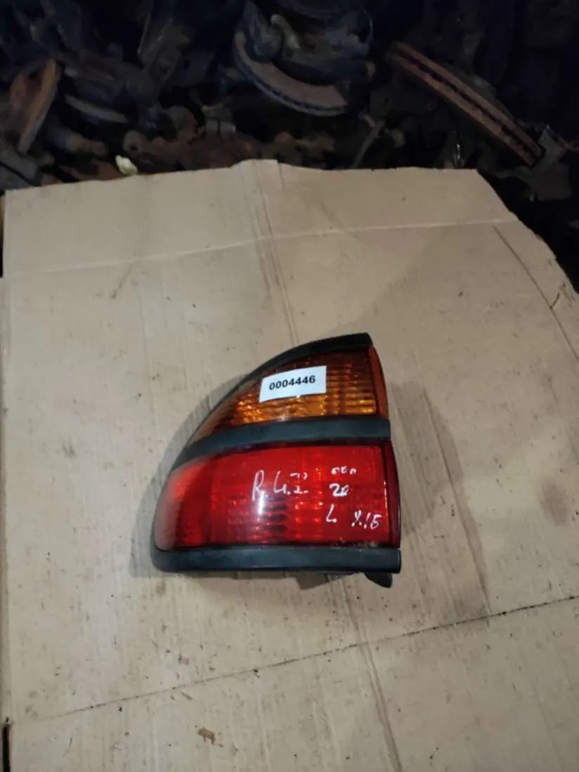 Фонарь задний левый Renault Laguna 1 поколение