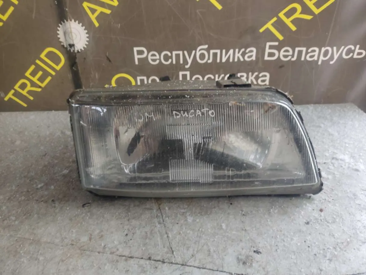 Фара передняя правая Peugeot Boxer