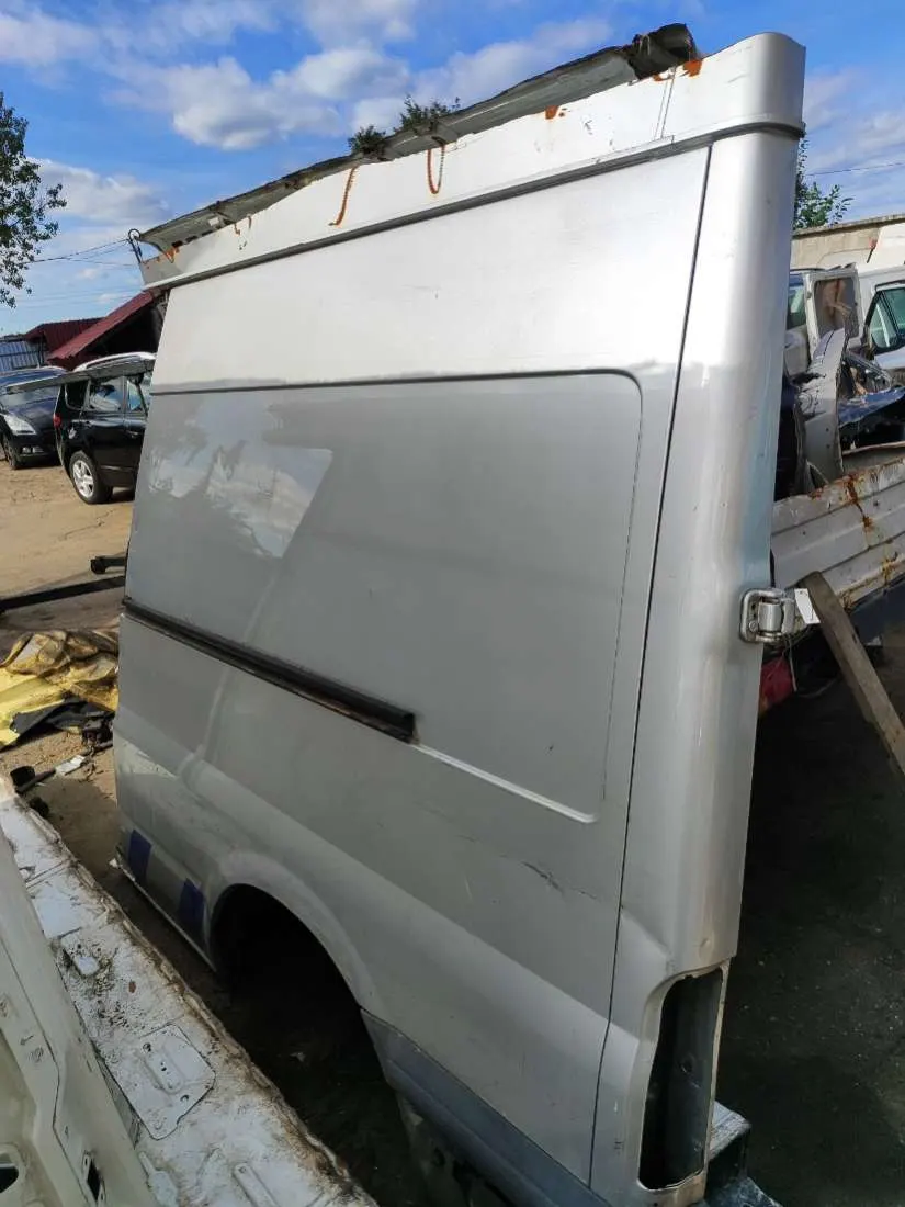 Четверть задняя левая Ford Transit