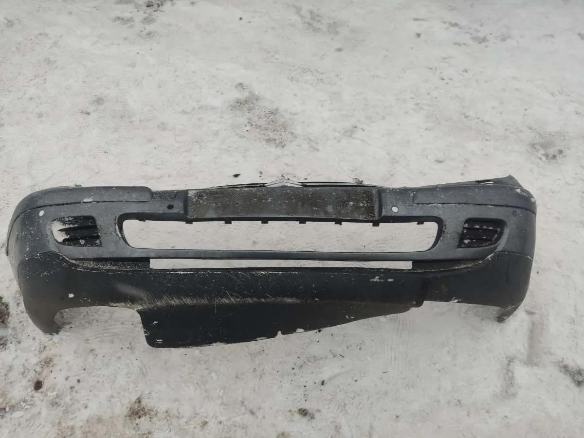 Заглушка (решетка) в бампер передний Citroen C5 1 поколение