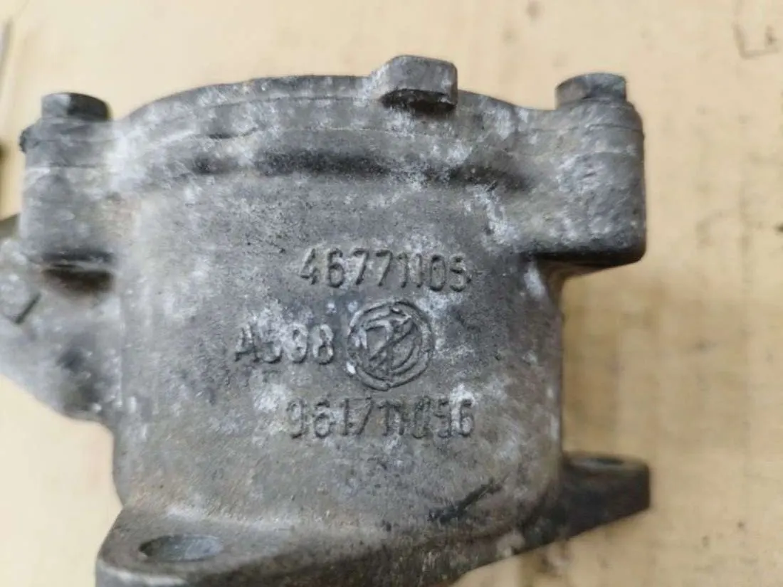 Насос вакуумный 46771105 Alfa Romeo 156 1 поколение [рестайлинг] Артикул IMP-260602-11061