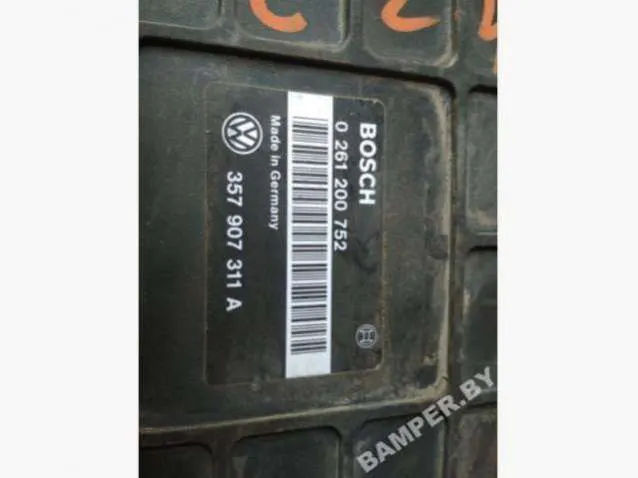 блок управления двигателем Volkswagen Passat (North America) B3
