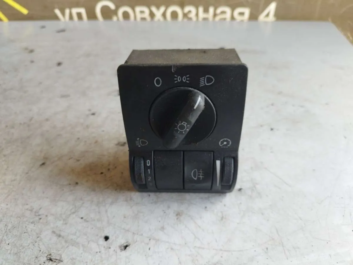 переключатель света Opel Combo C