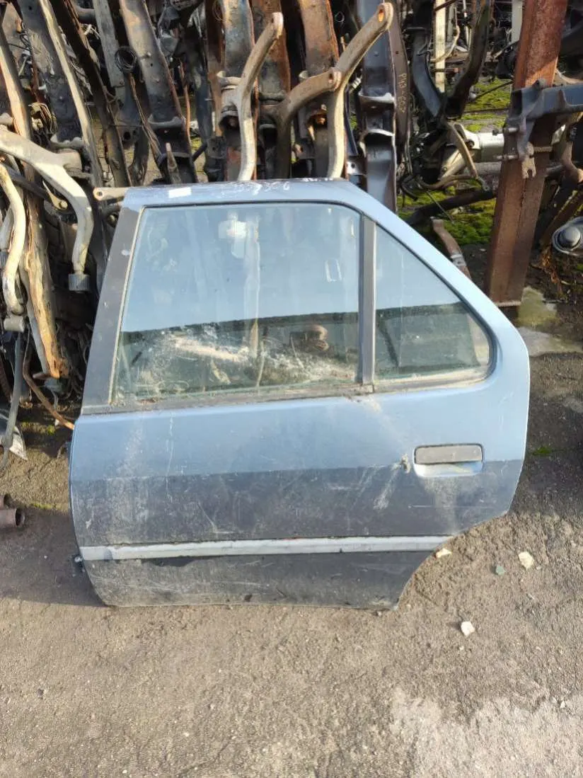 Дверь задняя левая Peugeot 306 1 поколение