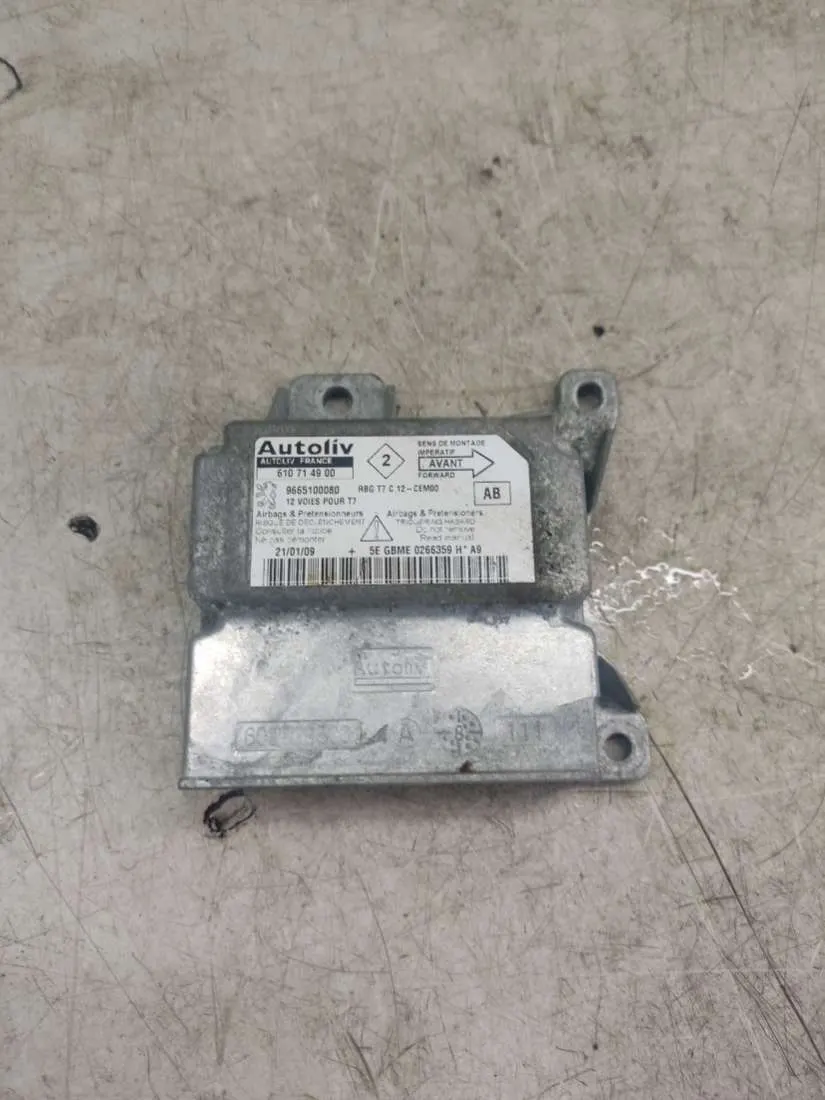 Блок AirBag Peugeot 308 T7 610714900