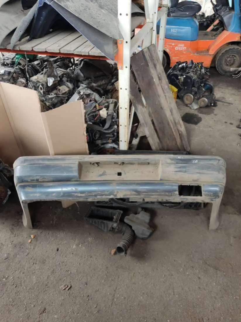 бампер задний Peugeot 605 1 поколение