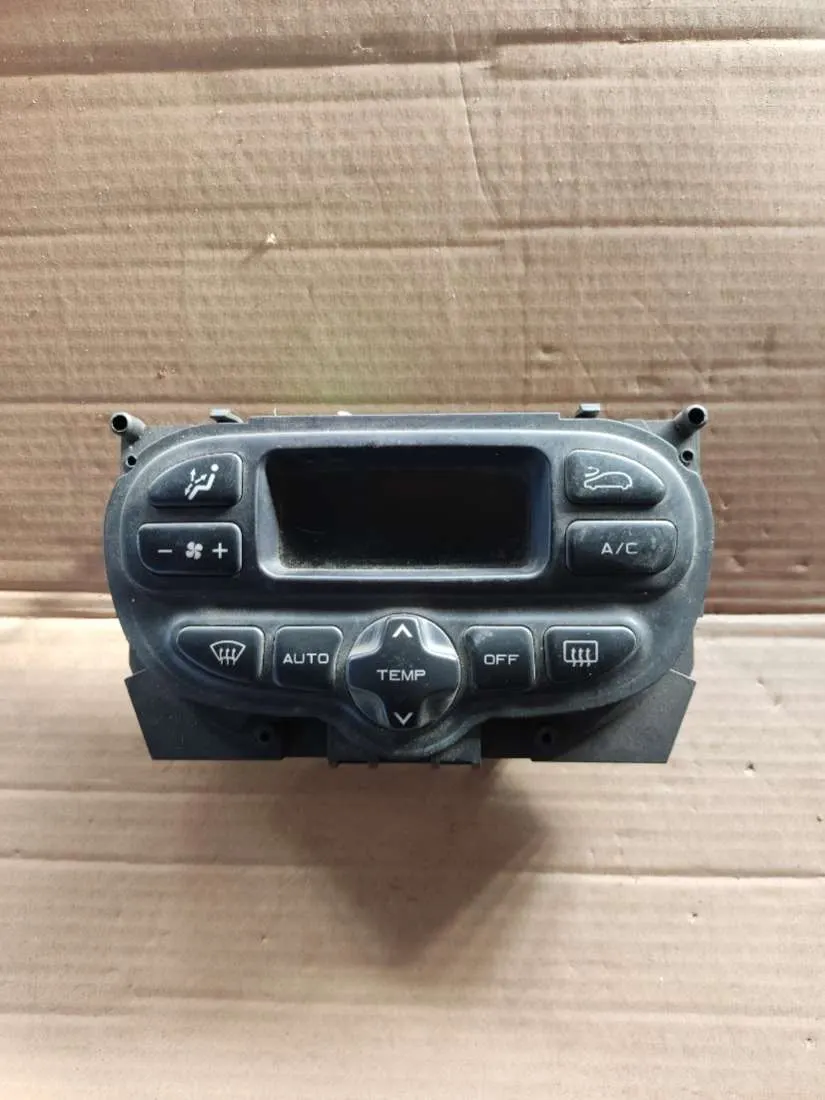 блок управления печки/климат-контроля Citroen Xsara 1 поколение 96314105zr