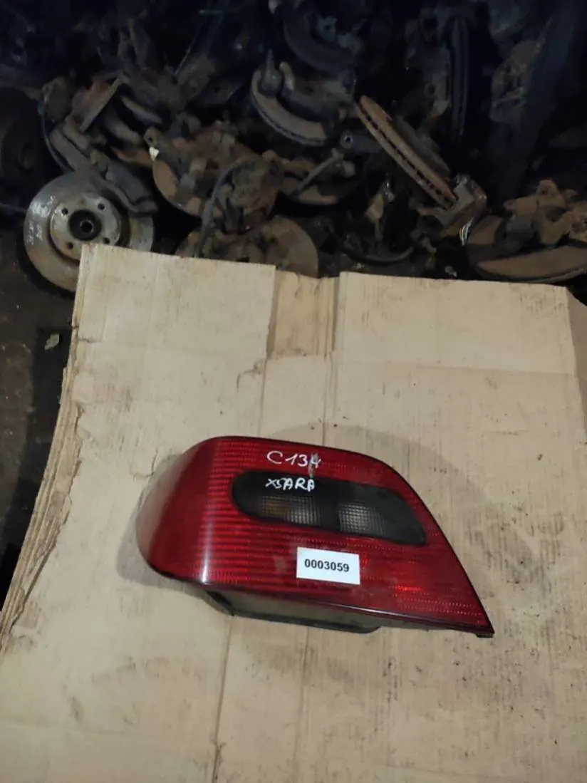 Фонарь задний левый Citroen Xsara 1 поколение