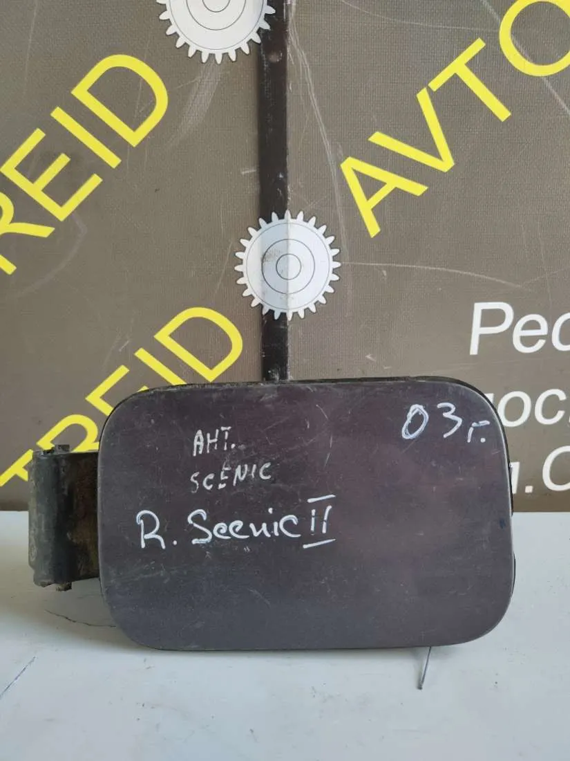 Лючок бензобака Renault Scenic 2 поколение