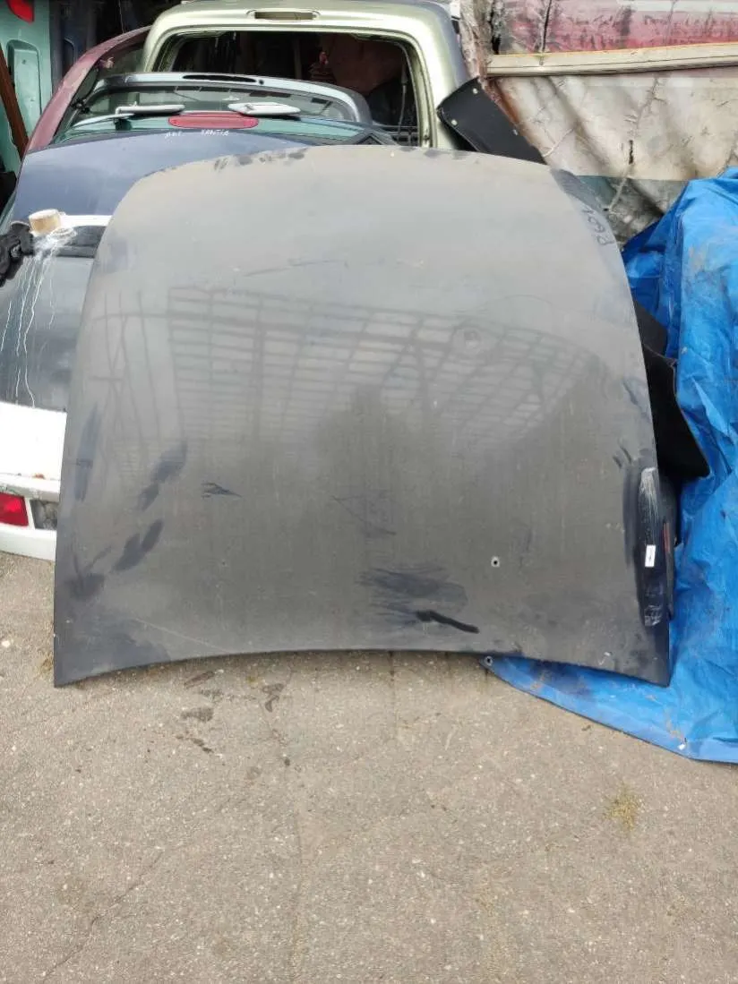 Шумоизоляция капота Peugeot 607 1 поколение