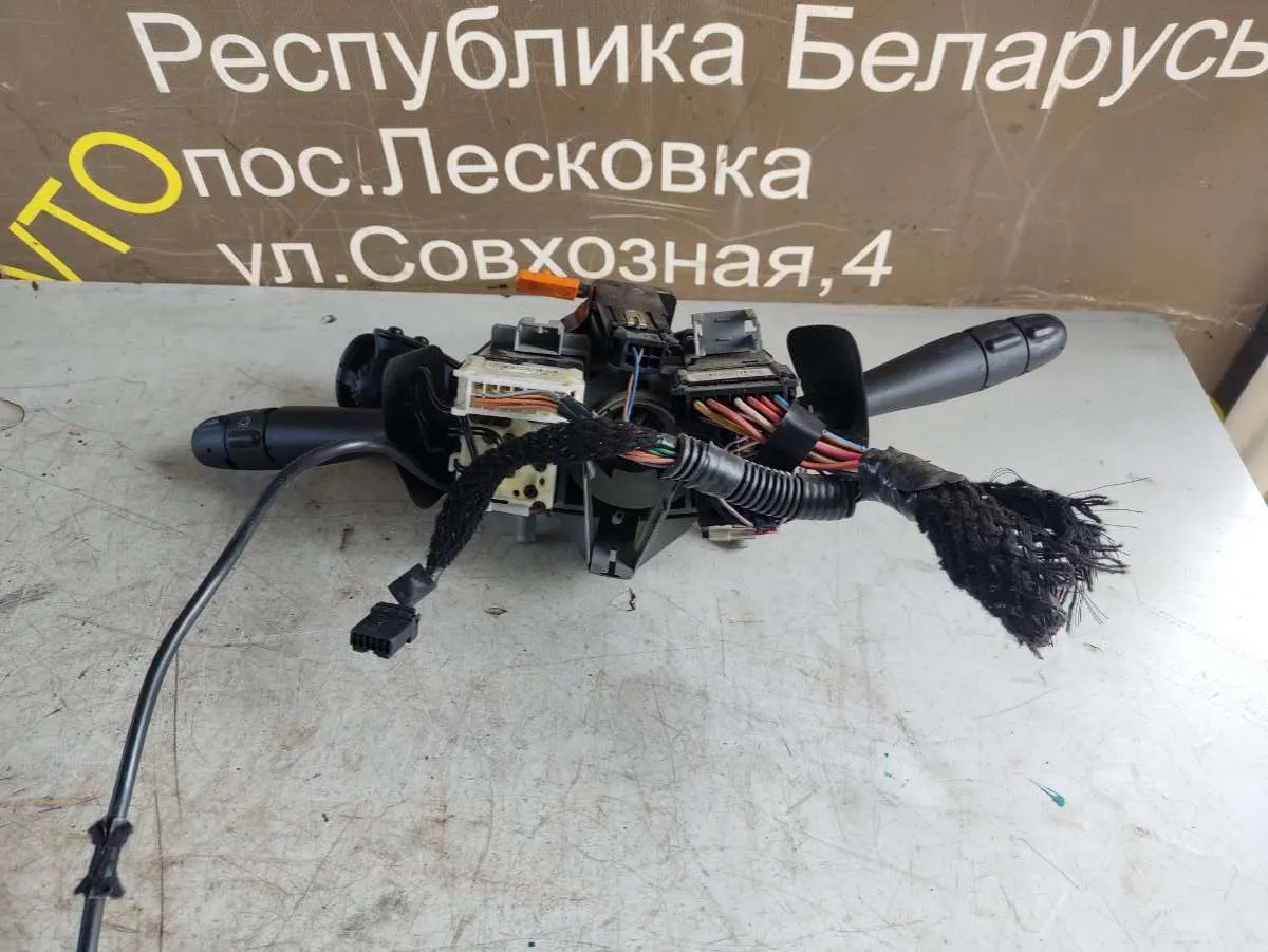 переключатель подрулевой (стрекоза) Renault Scenic 1 поколение 54034960A