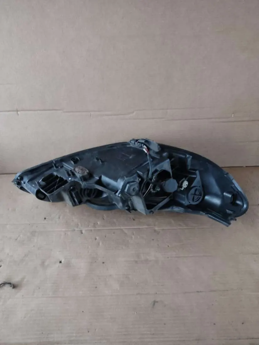 Фара передняя левая Peugeot 407 1 поколение Артикул IMP-260602-06448