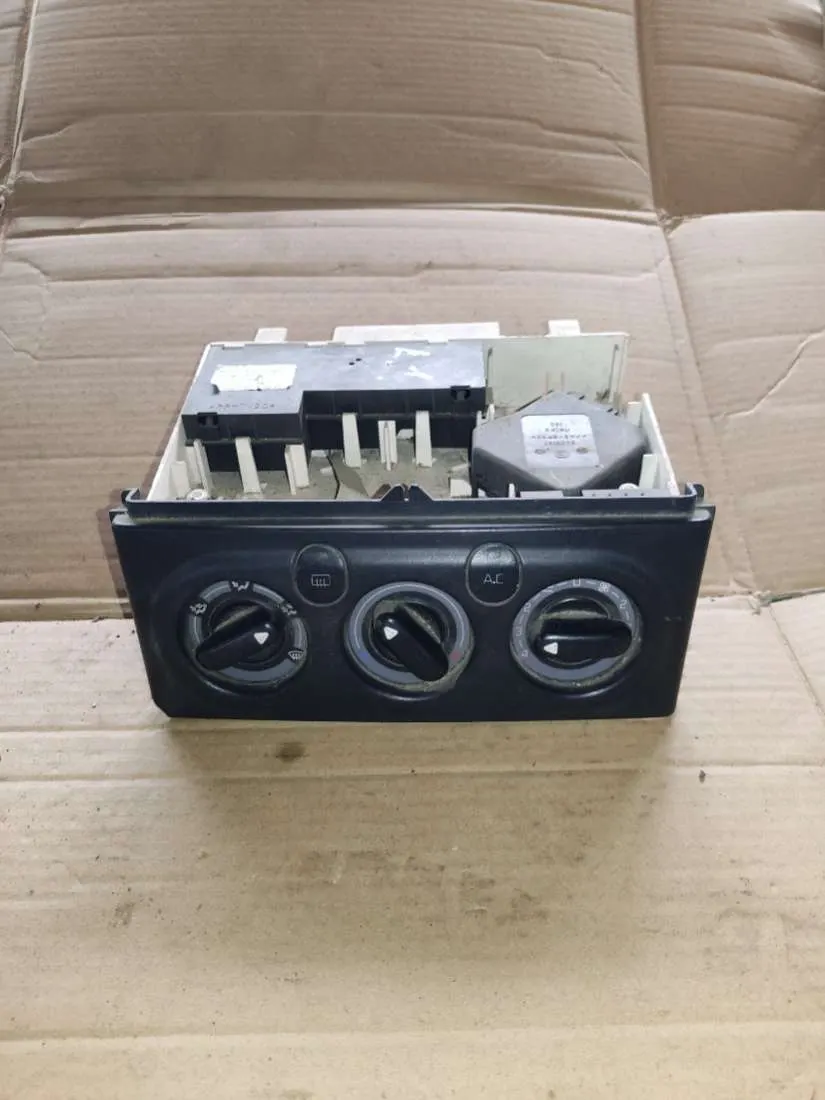 блок управления печки/климат-контроля Renault Laguna 1 поколение