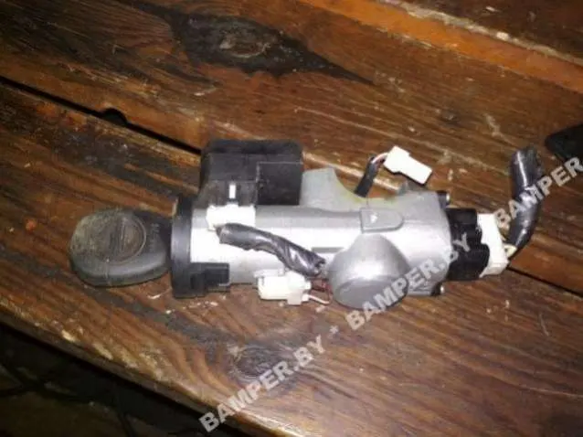 замок зажигания Nissan Almera 2 поколение (N16)