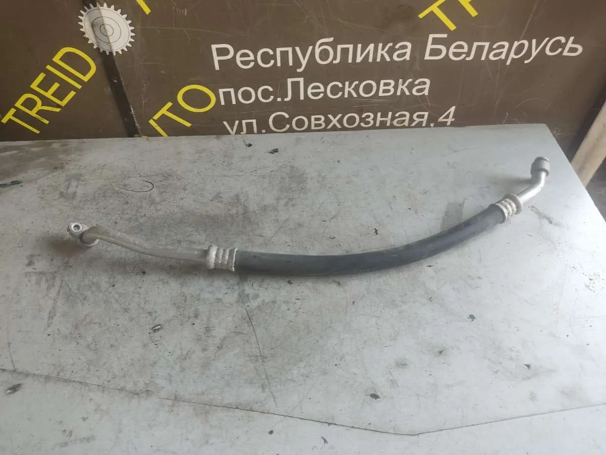 трубка кондиционера Toyota Sienna 3 поколение