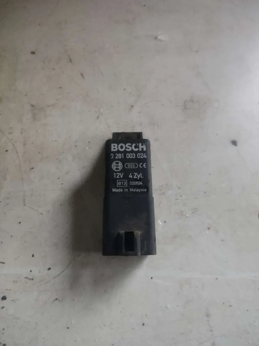 реле накала свечей IVECO Daily 0281003024