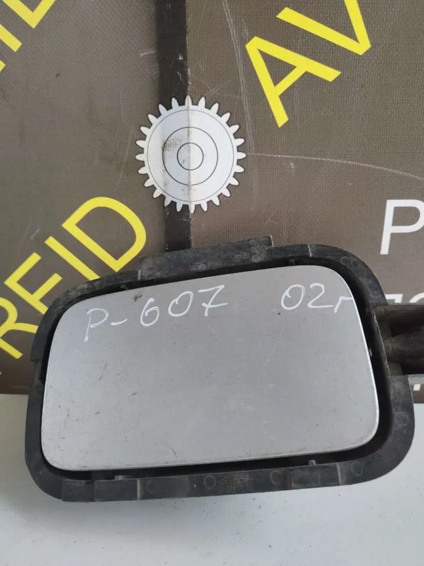 Лючок бензобака Peugeot 607 1 поколение