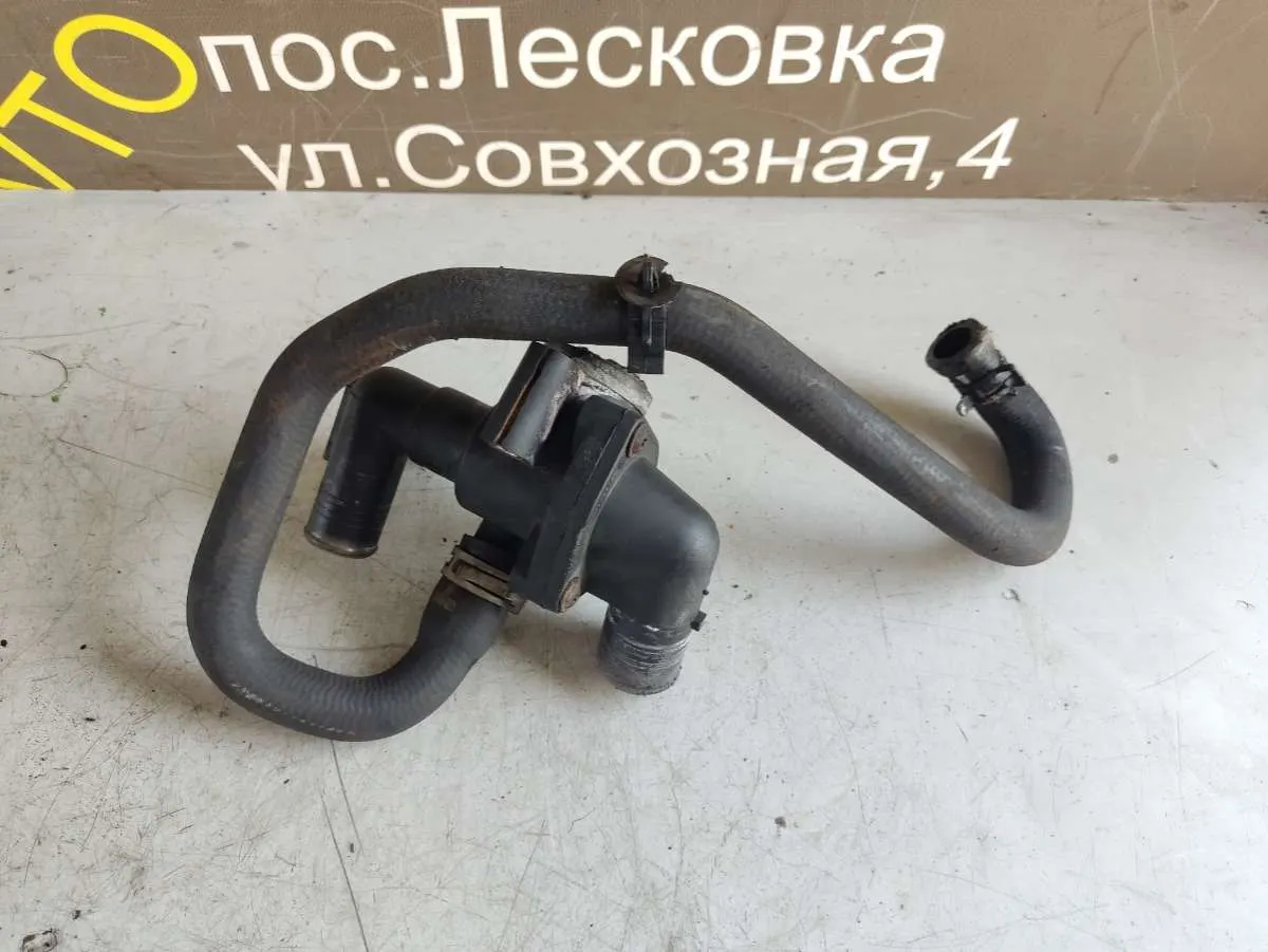 корпус термостата Peugeot Boxer