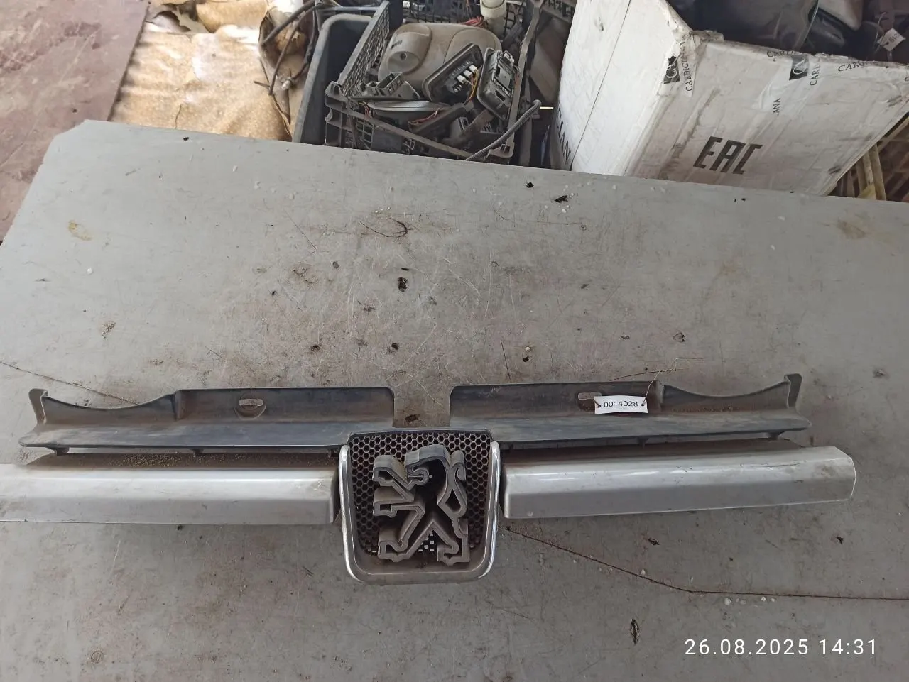решетка радиатора Peugeot 605 1 поколение [рестайлинг]