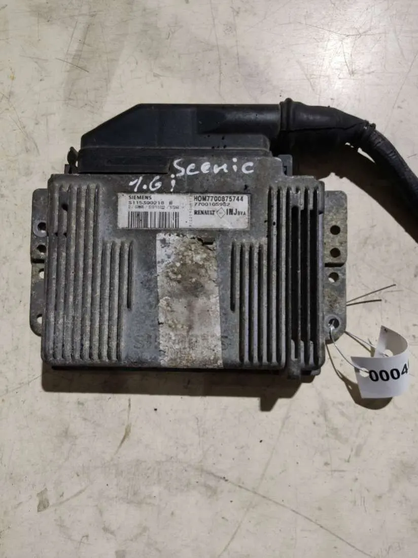 блок управления двигателем Renault Scenic 1 поколение 7700875744