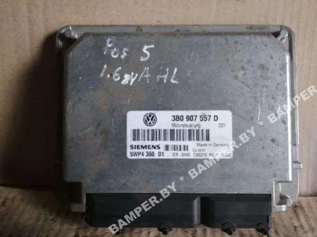 блок управления двигателем Volkswagen Passat (North America) B5 3B0907557D