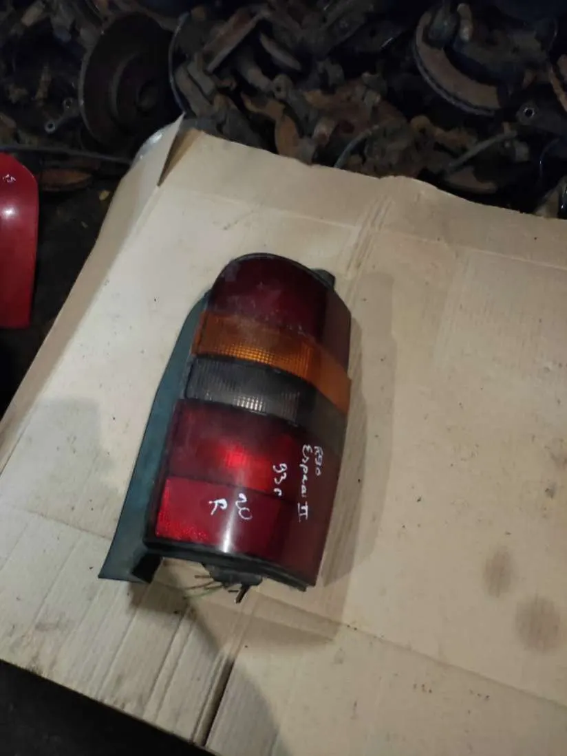 Фонарь задний правый Renault Espace 2 поколение
